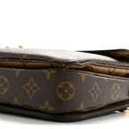 Reverse Monogram Pochette Metis