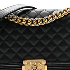 Caviar Quilted Medium Boy Flap Black