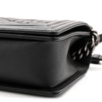 Calfskin Quilted Double Stitched New Medium Boy Flap Black