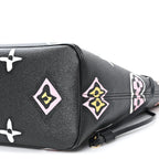 Monogram Giant Wild at Heart Neverfull MM Black
