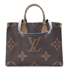 Reverse Monogram Giant Onthego MM