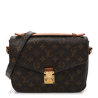 Monogram Pochette Metis
