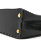 Taurillon Capucines PM Black