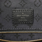Monogram Giant Crafty Onthego GM Creme Rouge Black