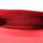 Caviar Quilted Medium Boy Flap Red