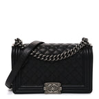 Caviar Quilted Medium Boy Flap Black