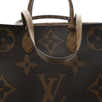 Reverse Monogram Giant Onthego GM