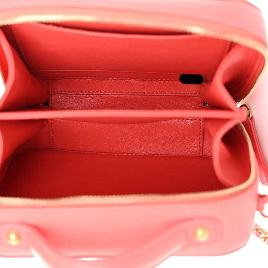 Caviar Quilted Small CC Filigree Vanity Case Coral