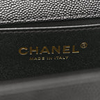 Caviar Quilted Medium Boy Flap Black