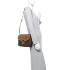 Reverse Monogram Pochette Metis