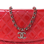 Patent Quilted Brilliant Wallet On Chain WOC Red