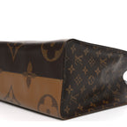 Reverse Monogram Giant Onthego MM