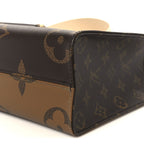 Reverse Monogram Giant Onthego PM