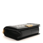 Caviar Quilted Medium Boy Flap Black