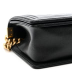 Caviar Quilted Medium Boy Flap Black