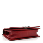 Caviar Quilted Medium Boy Flap Red