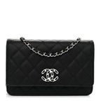 Caviar Quilted Chanel 19 Wallet On Chain WOC Black White