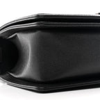 Caviar Quilted Medium Boy Flap Black