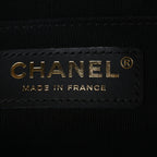 Caviar Quilted Medium Boy Flap Black