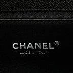 Caviar Quilted Medium Boy Flap Black