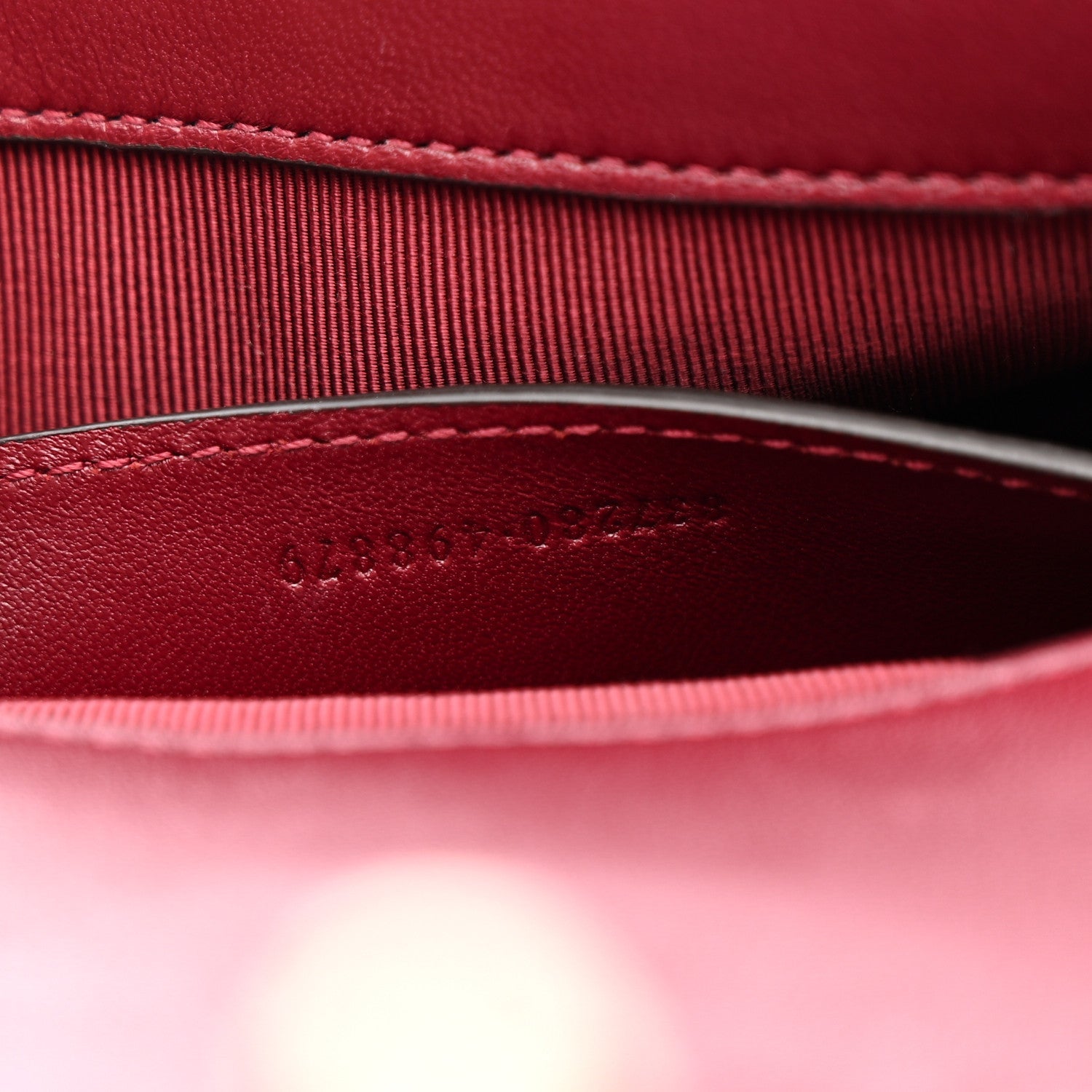 Lambskin Matelasse Small GG Marmont Shoulder Bag Rosso Ancora