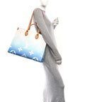 Monogram Giant By The Pool Onthego GM Blue