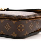 Reverse Monogram Pochette Metis