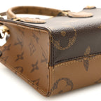 Reverse Monogram Giant Onthego BB