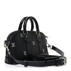 Blason Calfskin Monogram East West Alma Black
