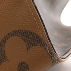 Reverse Monogram Giant Onthego MM