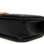 Caviar Quilted Medium Boy Flap Navy