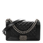 Caviar Quilted Medium Boy Flap Black