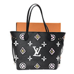 Monogram Giant Wild at Heart Neverfull MM Black