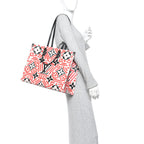 Monogram Giant Crafty Onthego GM Creme Rouge Black
