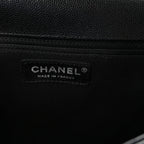 Caviar Quilted New Medium Boy Flap Black