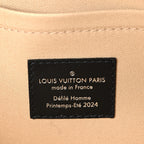 Blason Calfskin Monogram East West Alma Black