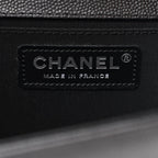Caviar Quilted Medium Boy Flap Black