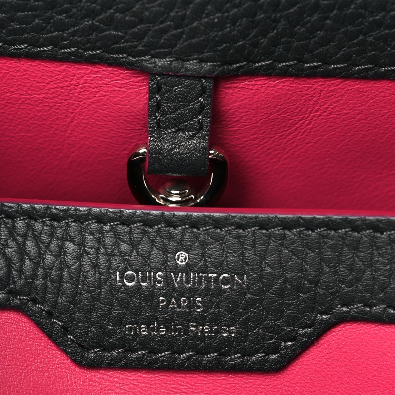Taurillon Capucines PM Black Fuchsia