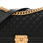 Caviar Quilted Medium Boy Flap Black