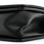 Caviar Quilted Medium Boy Flap Black