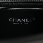 Caviar Quilted Medium Boy Flap Black