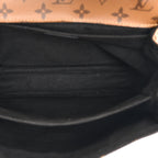 Reverse Monogram Pochette Metis
