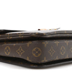 Monogram Pochette Metis