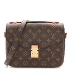 Monogram Pochette Metis