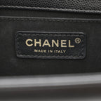 Caviar Quilted Medium Boy Flap Black