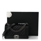 Caviar Quilted Medium Boy Flap Black
