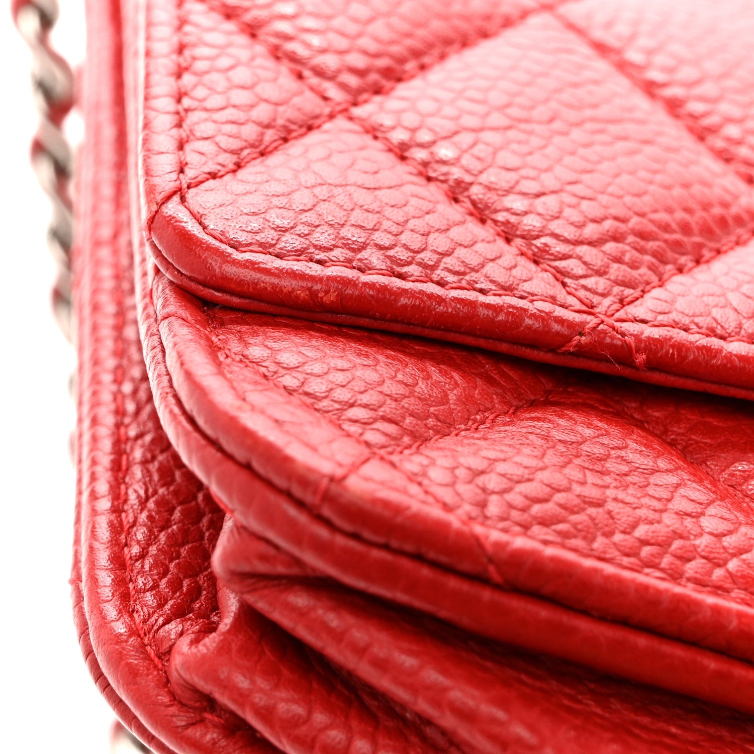 Caviar Quilted Wallet on Chain WOC Red