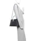 Taurillon Capucines MM Black Blue White