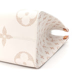 Monogram Dune Giant Onthego MM