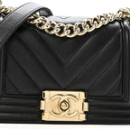 Caviar Chevron Quilted Small Boy Flap Black